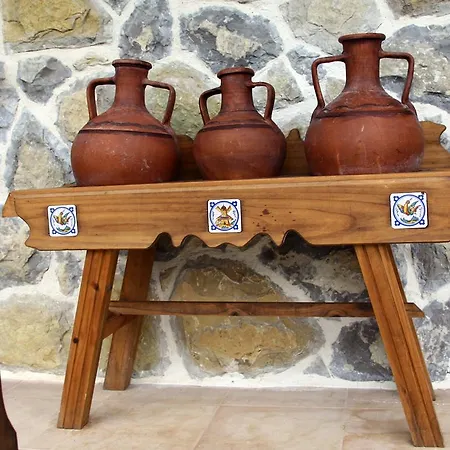 La Casona De *